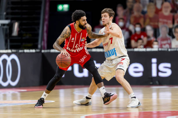 造成了不小 造成了不小