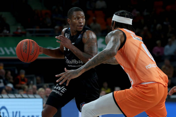 球的冉冉新 球的冉冉新